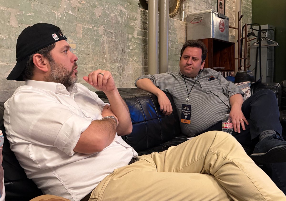 Edward-Isaac Dovere tweet media