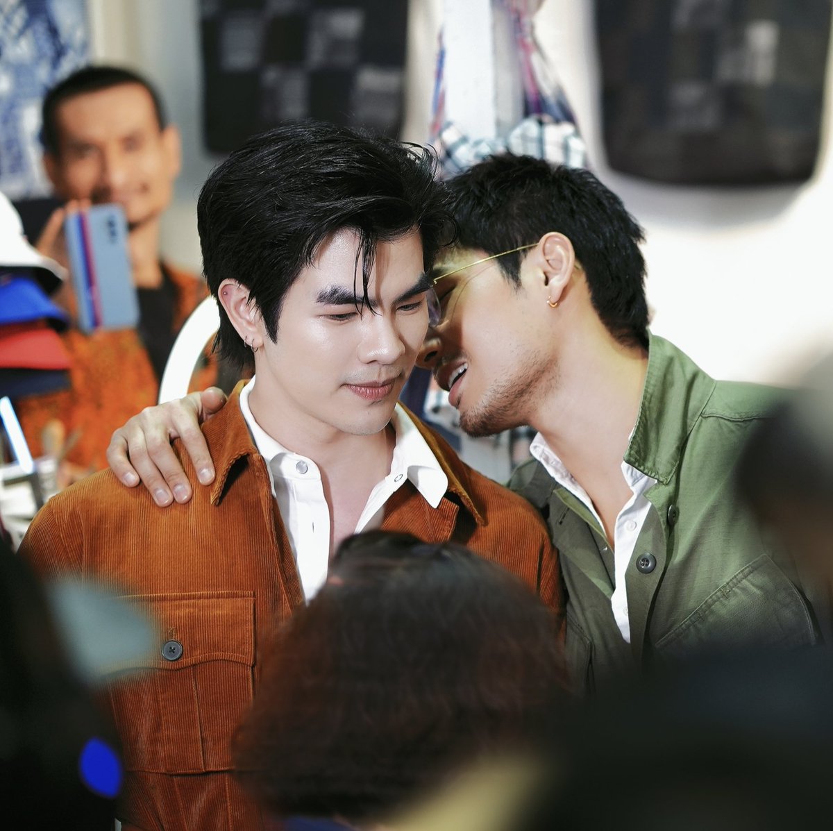 mileapoxjh's tweet photo. hahaha
@milephakphum  @Nnattawin1 
#เทศกาลเที่ยวเมืองไทยxMileApo
#MilePhakphum  #ApoNattawin https://t.co/QRyklKRMlj