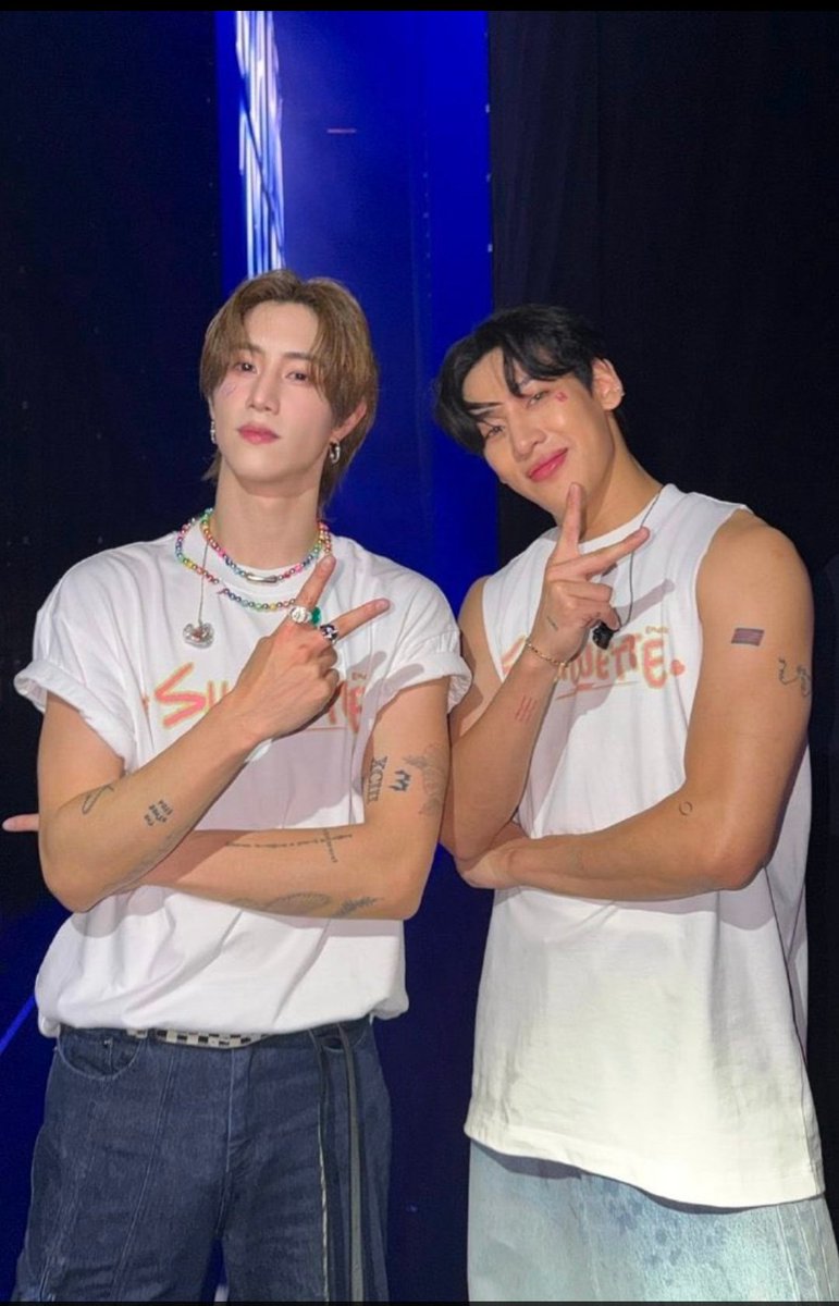 อยู่ด้วยกันแบบนี้ไปนานหน้า💜❤️