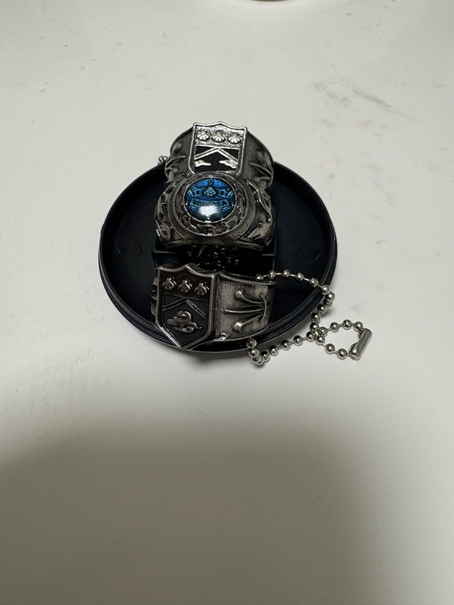 マダオ tweet media