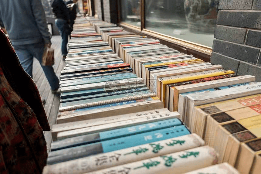 Sara Nicholson tweet media