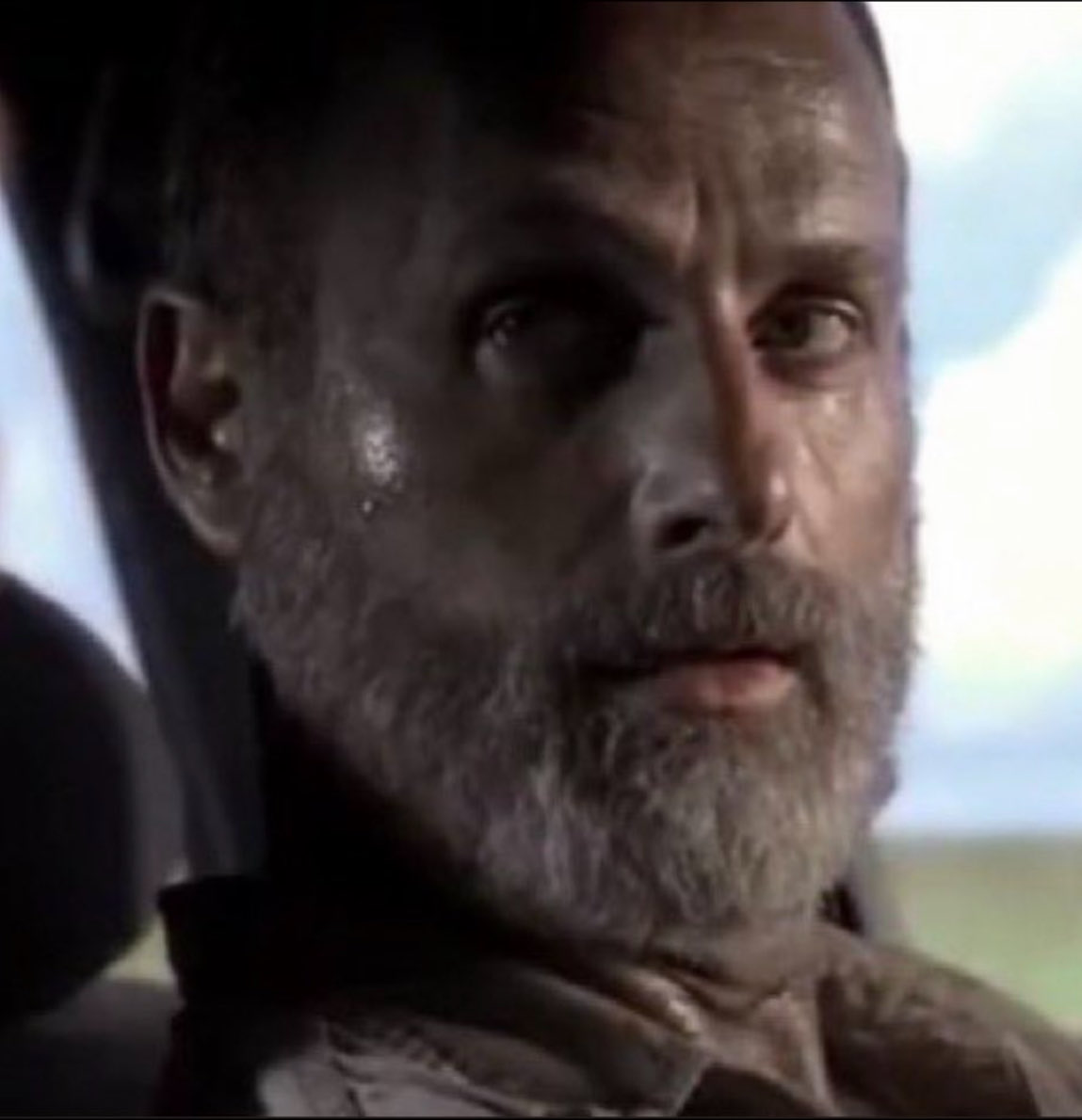 elapoueisai🔴⚪️ tweet media