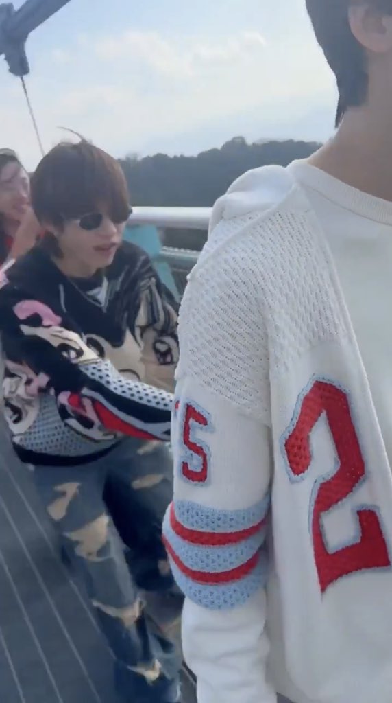 บู้ว 🐈⬛ ྀི tweet media