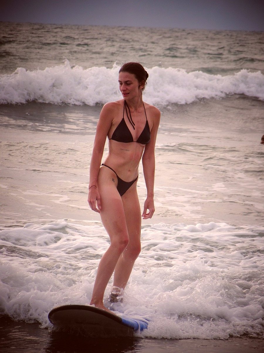 Bali Surf Class tweet media