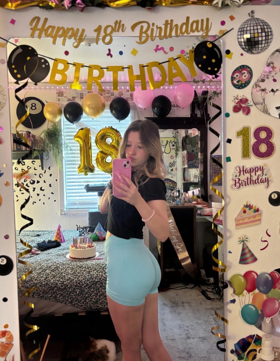 Birthday Girls tweet media