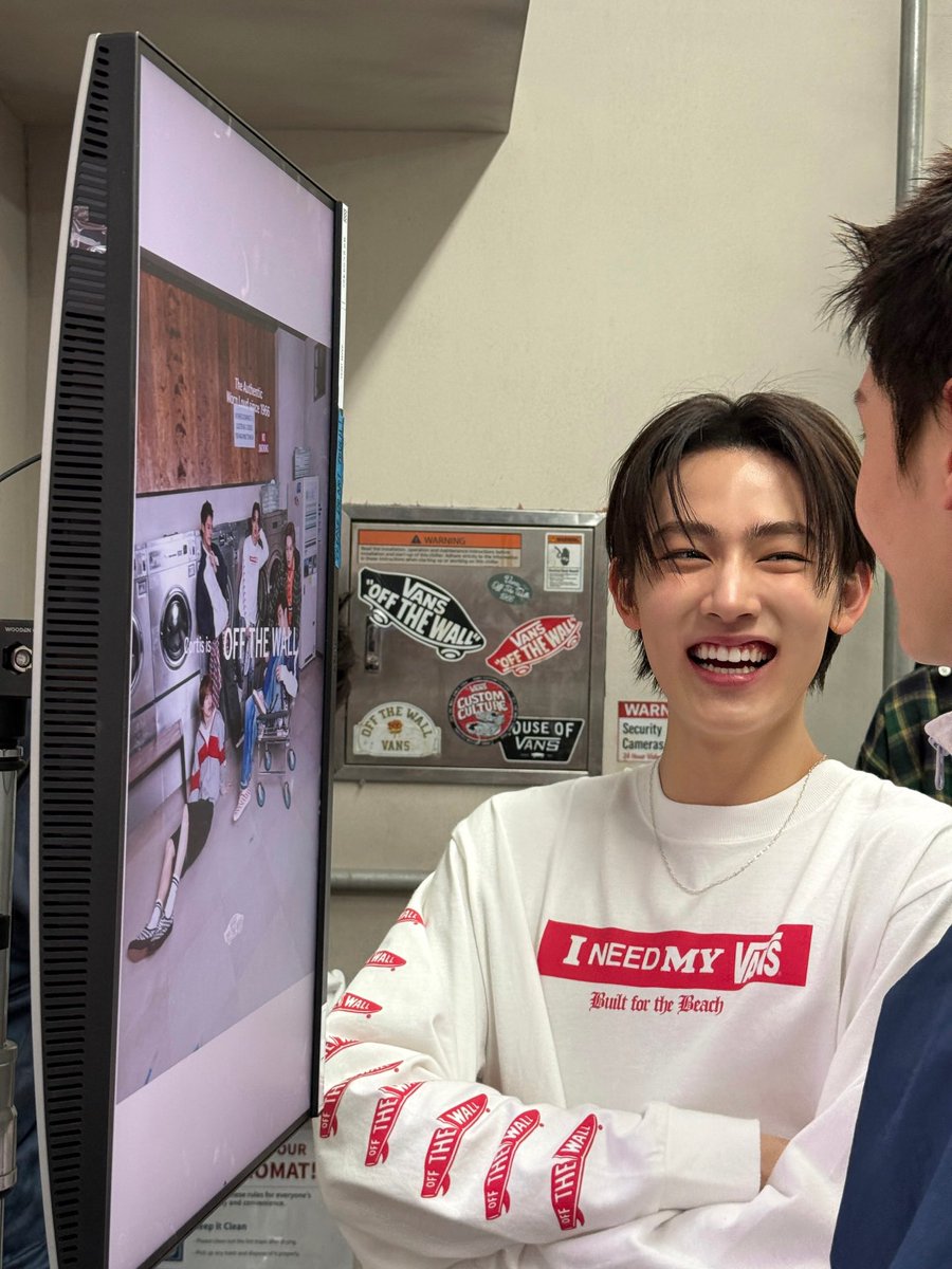 seonghyeon pics tweet media