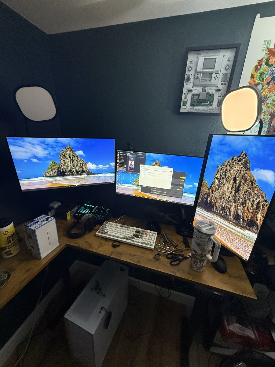 WE3BLY The Editor✍️ (COMMISSIONS OPEN) tweet media