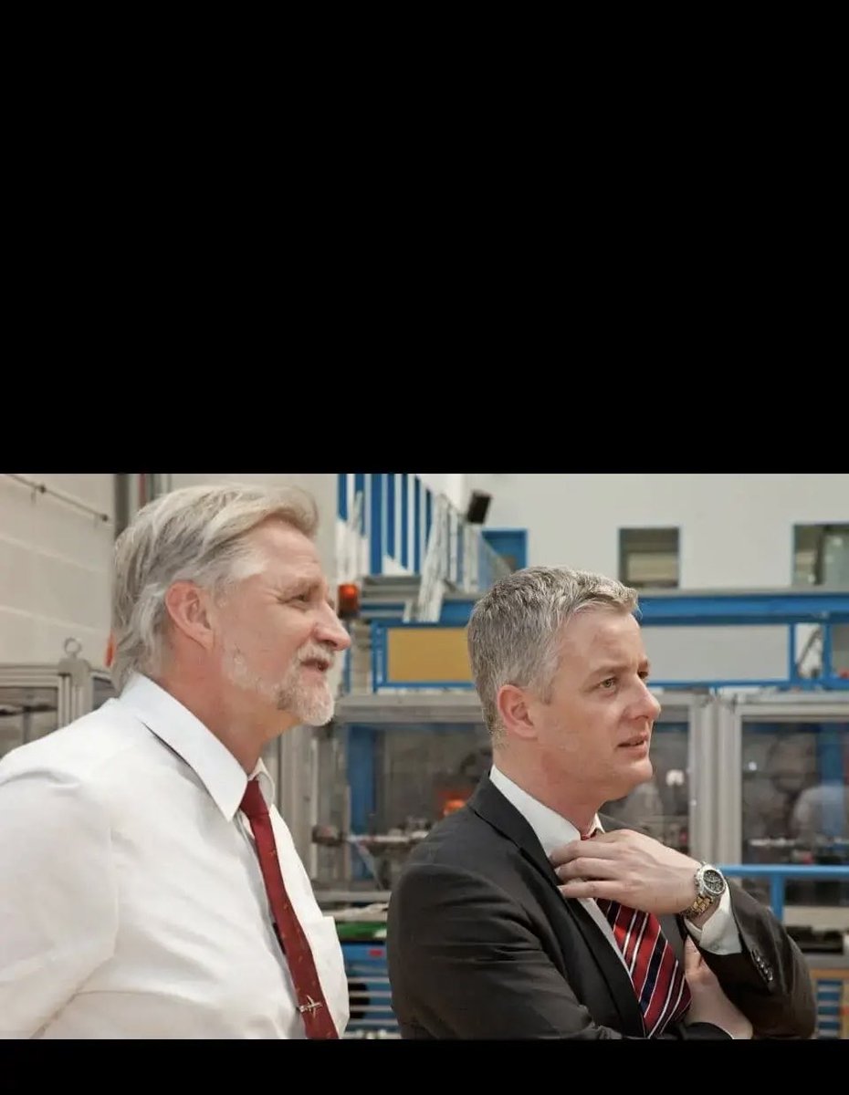 markGallagfsg's tweet image. #worksmart #worktime #strategizing #Iran #Panamá #Panamá