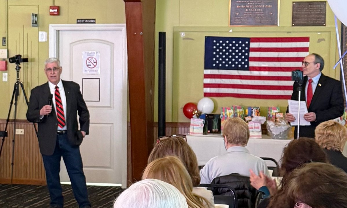 Behind the mic again! This time as the MC for the Smithfield GOP candidate's forum. Great enthusiastic crowd and a plethora of great candidates for Smithfield and Rhode Island's future. Thank you Smithfield!