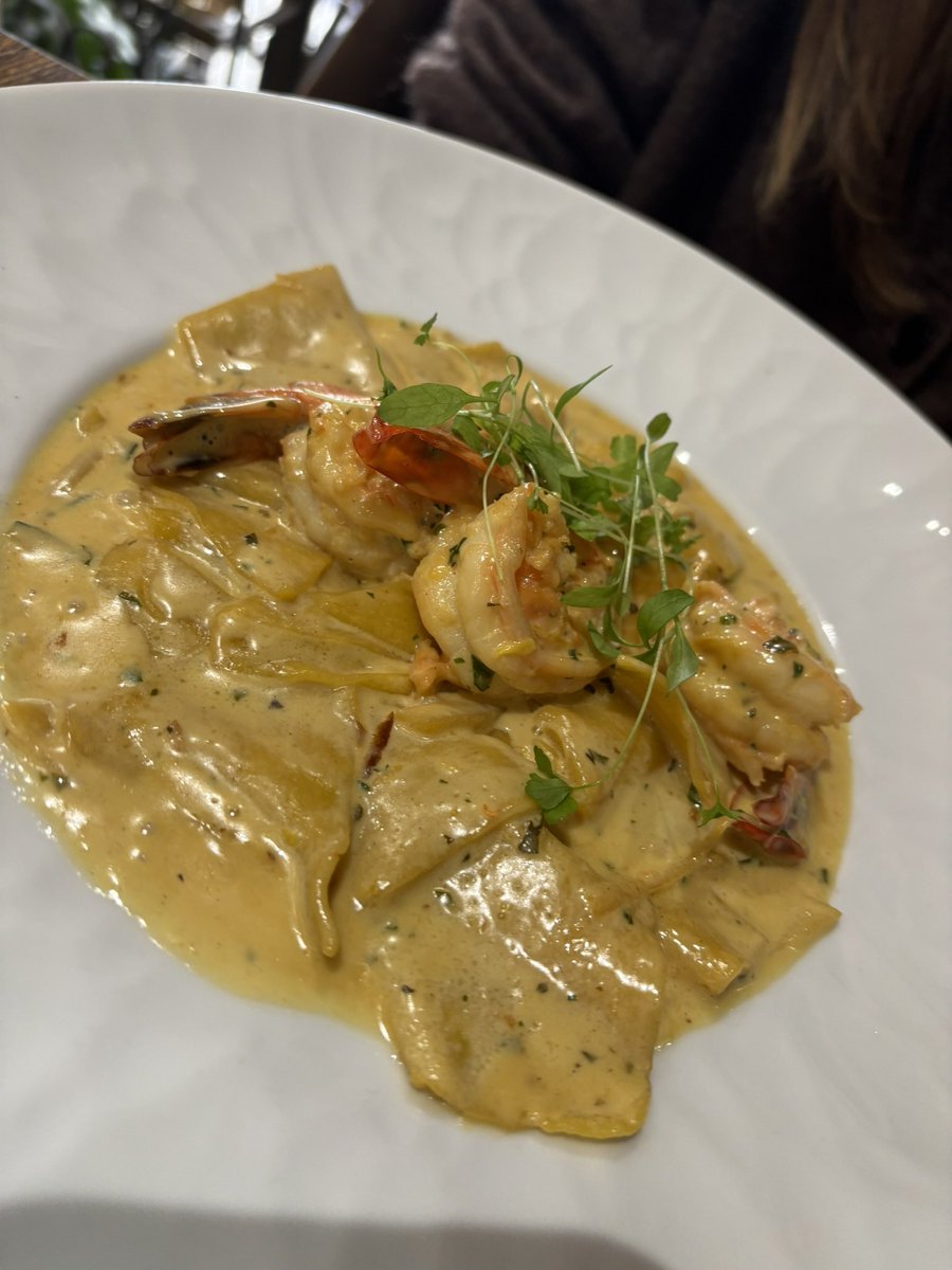 Greedychops tweet media