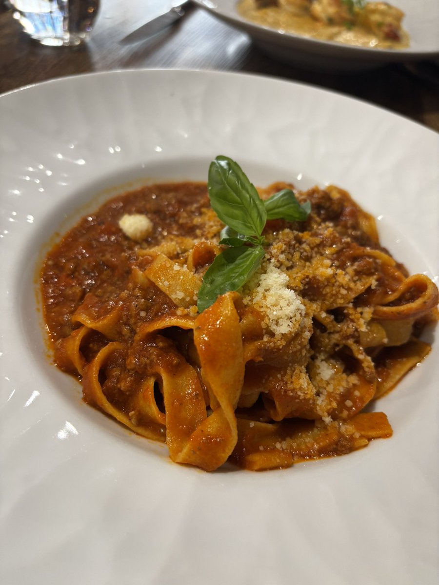 Greedychops tweet media