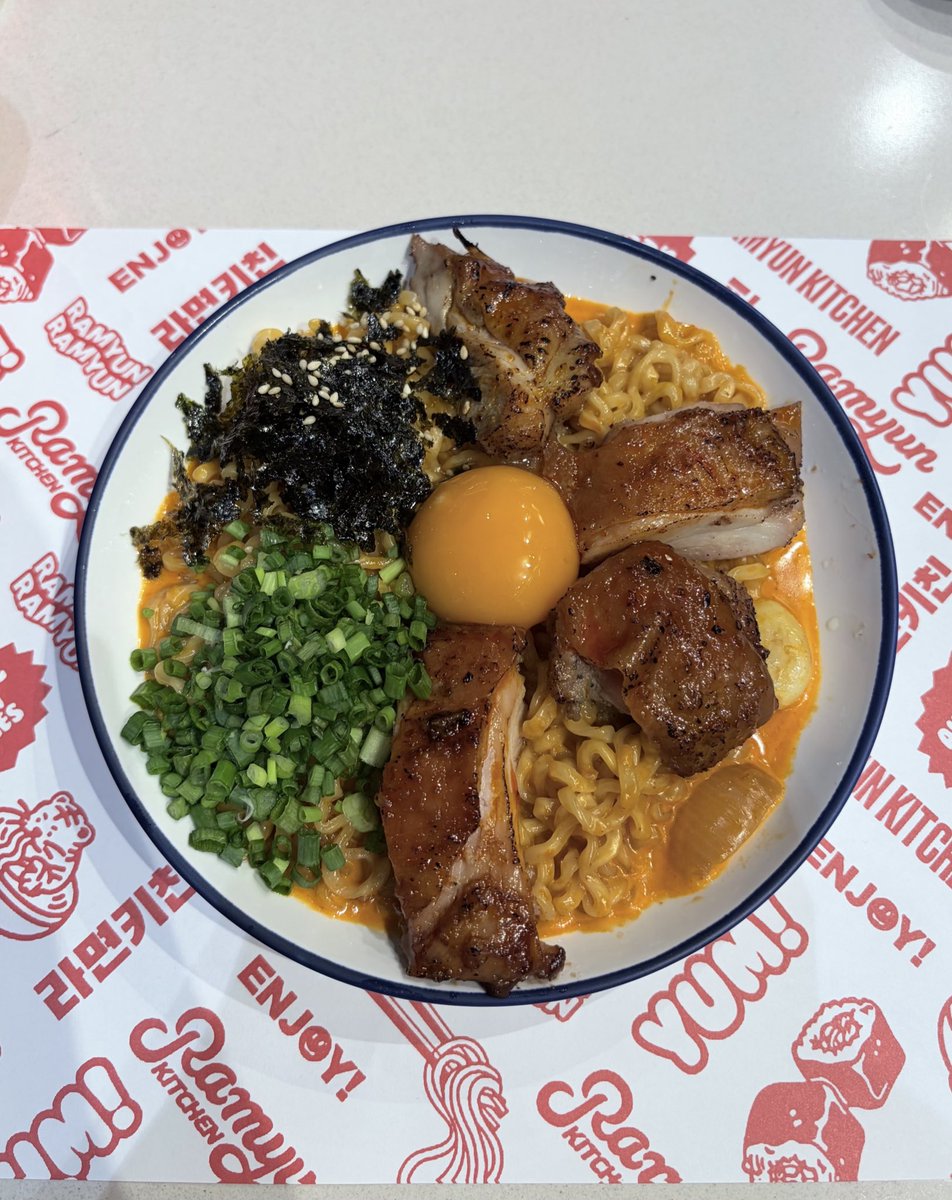 imreeonn tweet media