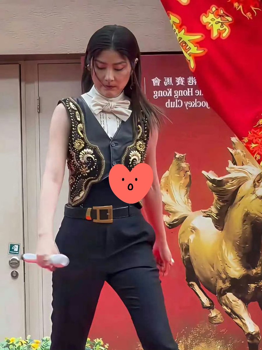 小小其实不小 tweet media