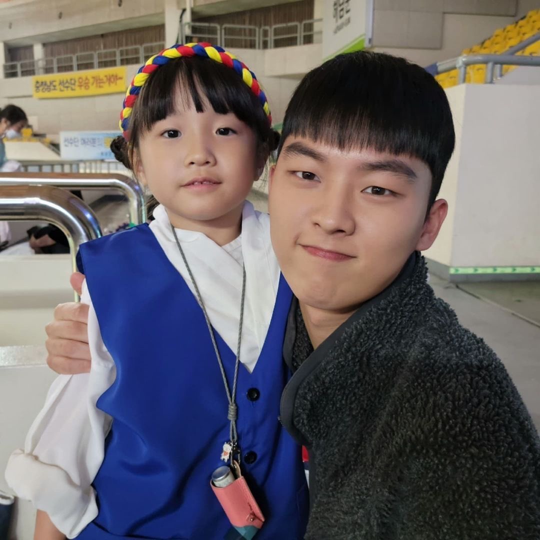 고민희.. tweet media