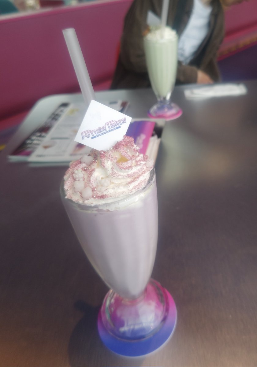 HeLL MAX tweet media