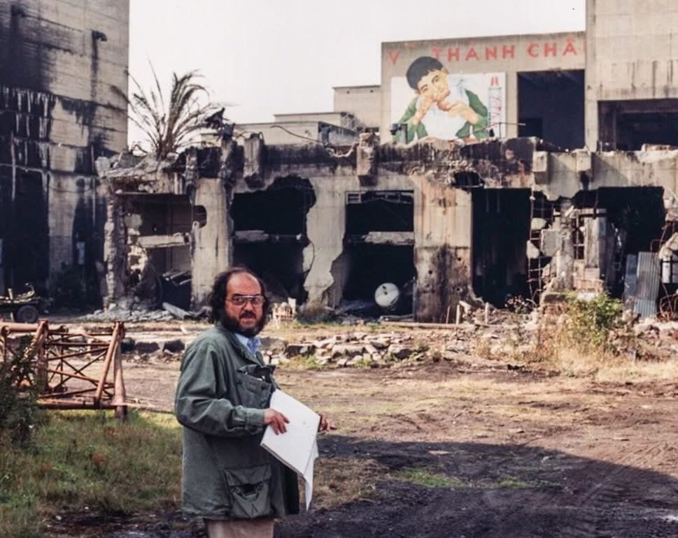 Close-Up Magazine tweet media