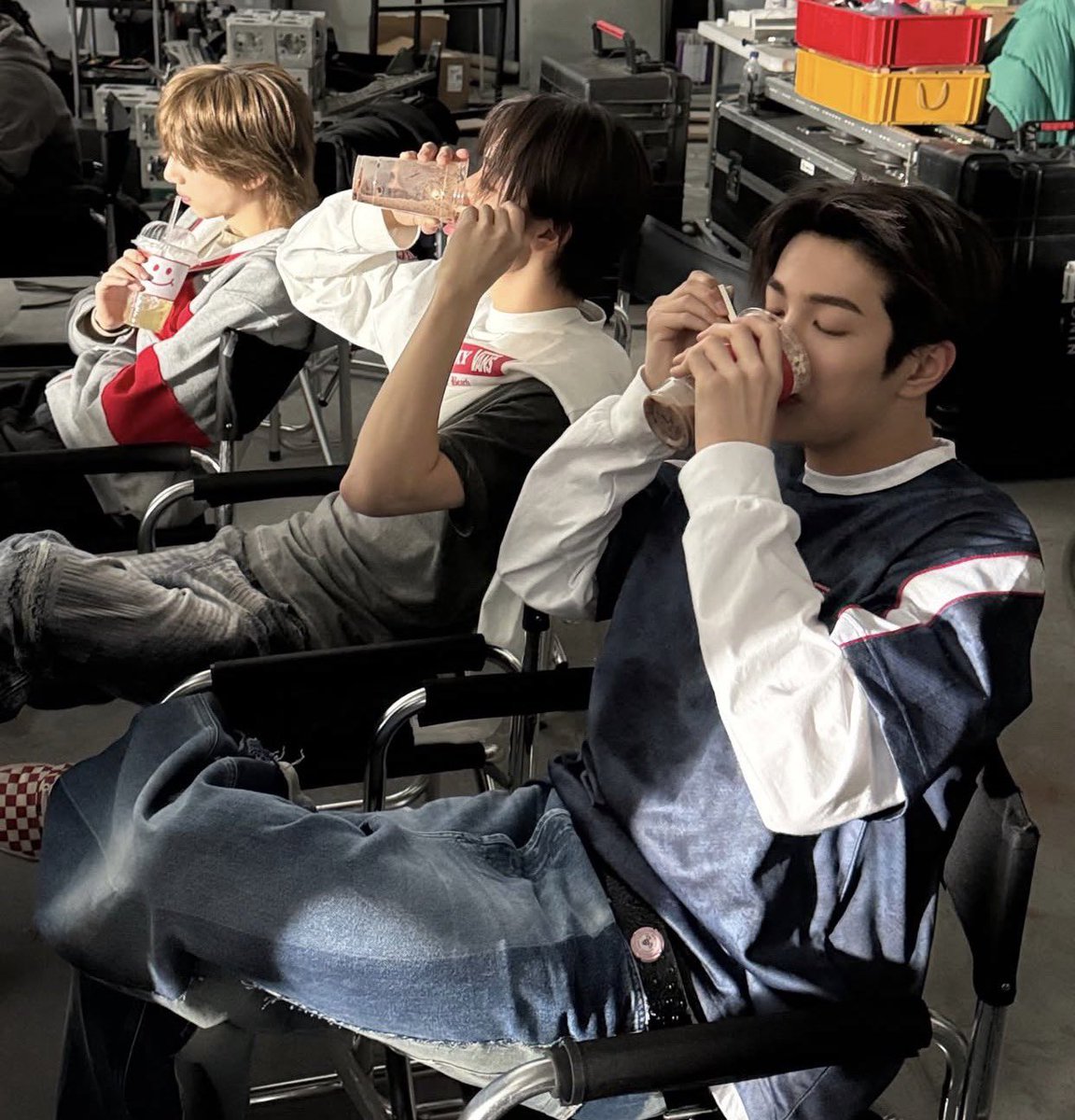 asha ✮ tweet media