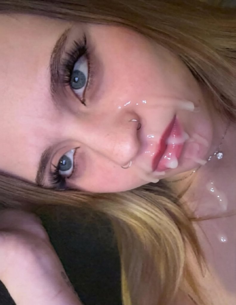 Laura_jgs's tweet photo. @meganhaileyyyy Until I look like this https://t.co/1t5SED1W14