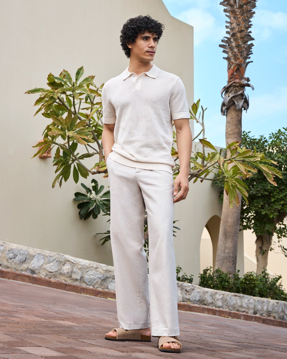 maxfashionMENA's tweet image. Soft tones, light fabrics, and colors that feel like summer.
Introducing the new summer collection.
Which piece is part of your summer story?

Now available in store and online.

#MaxFashion #NewCollection #SpringDressing #WomensFashion #ElegantStyle