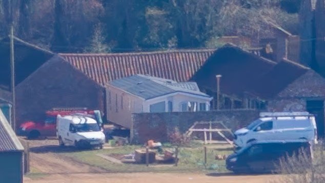 Mario Nawfal tweet media