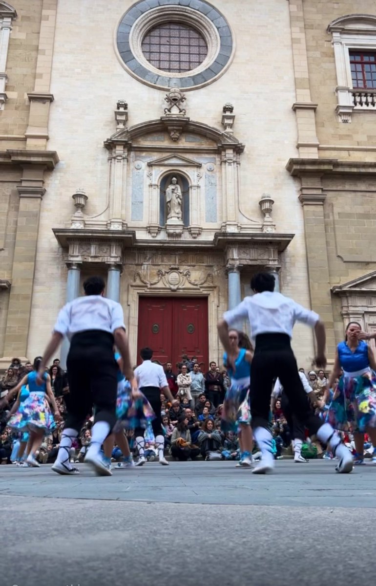 Vic En Comú Podem tweet media