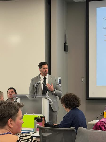 Rep. Dan Wolgamott tweet media