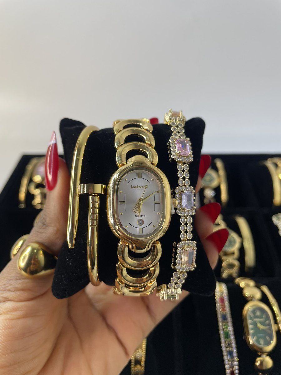 Miss Dee ✨💫 D Jewelry Plug tweet media