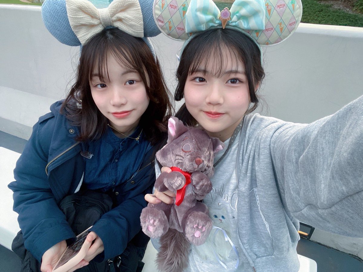 岩塚心音 tweet media