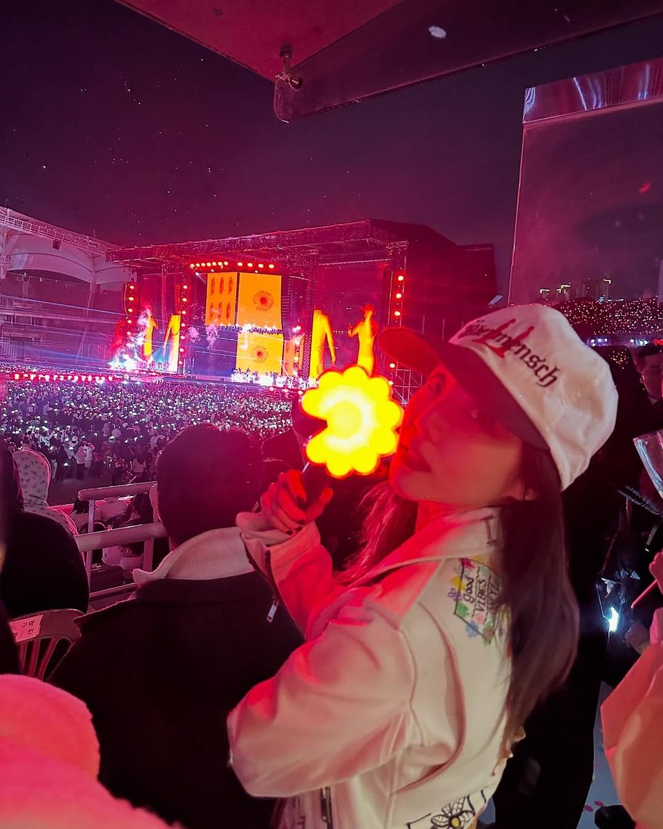 뇽달 tweet media