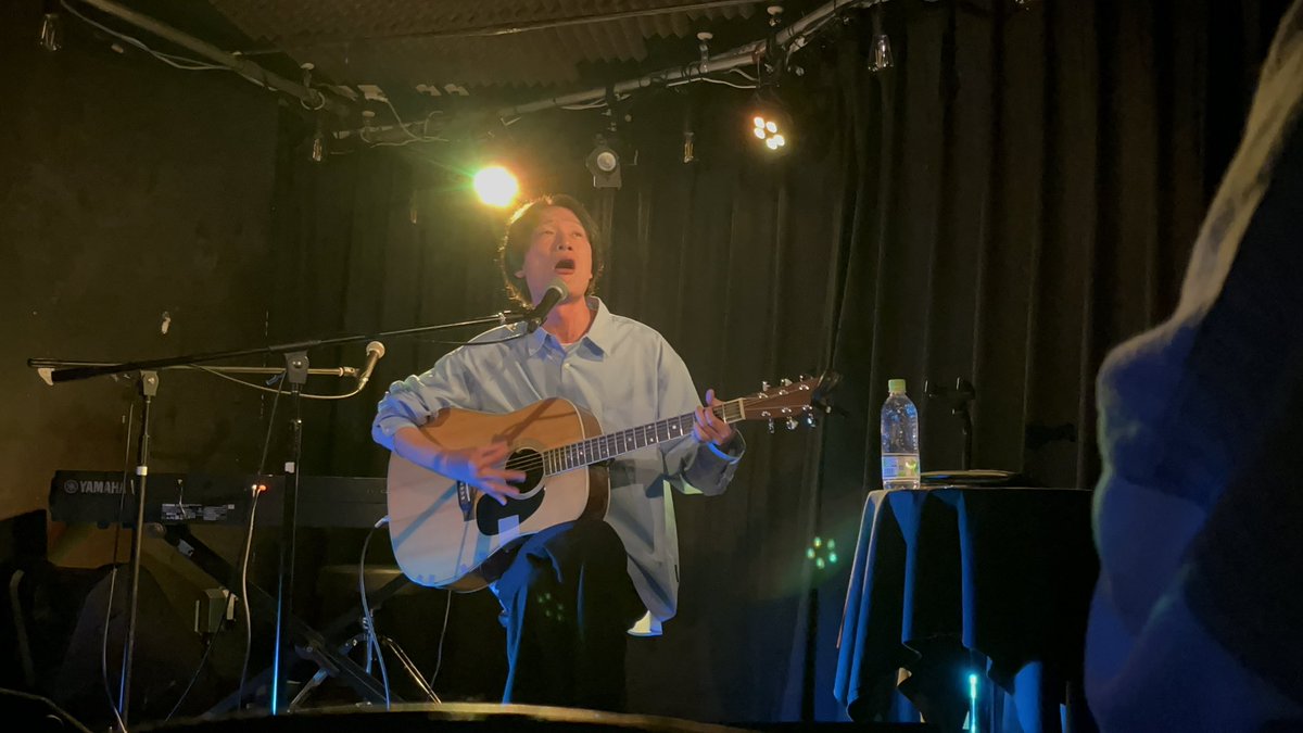 なべけい tweet media