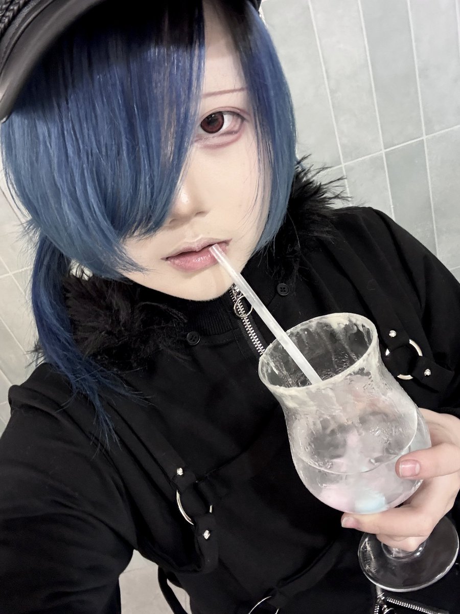 もりmori tweet media