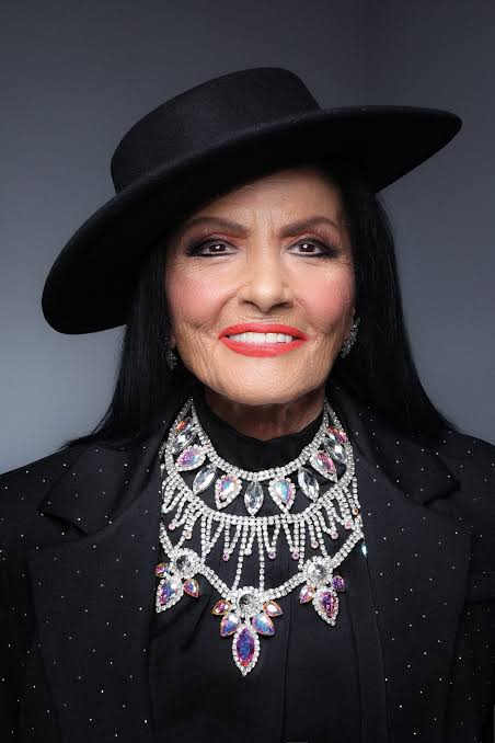 Ο Σκρουτζ της Κηφισιάς 💰 tweet media