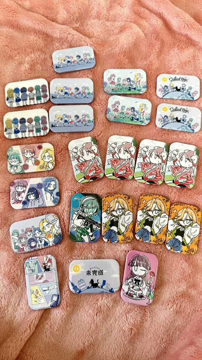 yumemomo710's tweet photo. プロミカ5周年行ってきましたヾ(*´∀`*)ノ
1推しももちゃんをお迎えできて一安心(*´艸`)
カードはシバタちゃんだけお迎えできず
缶バッジの被り面白すぎる(*´艸`)
#bsidelabel
#プロジェクト未完成
#ARTTIC https://t.co/G7azIRcV9Y