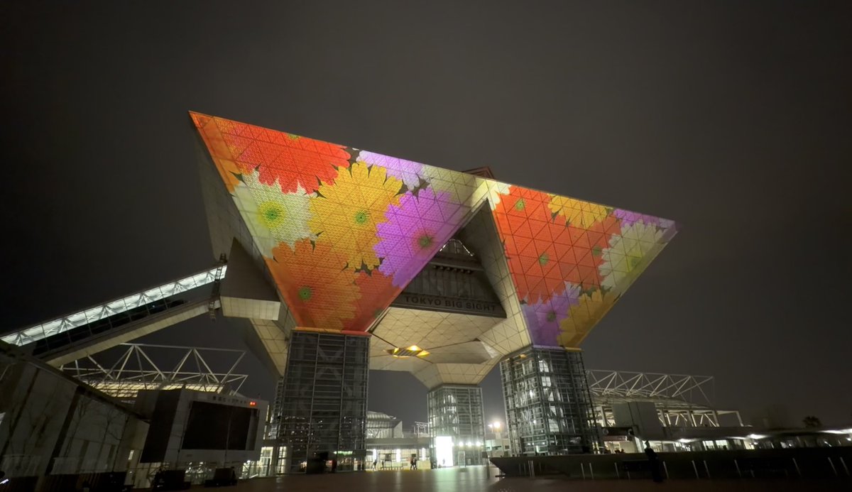 屋根瓦 tweet media