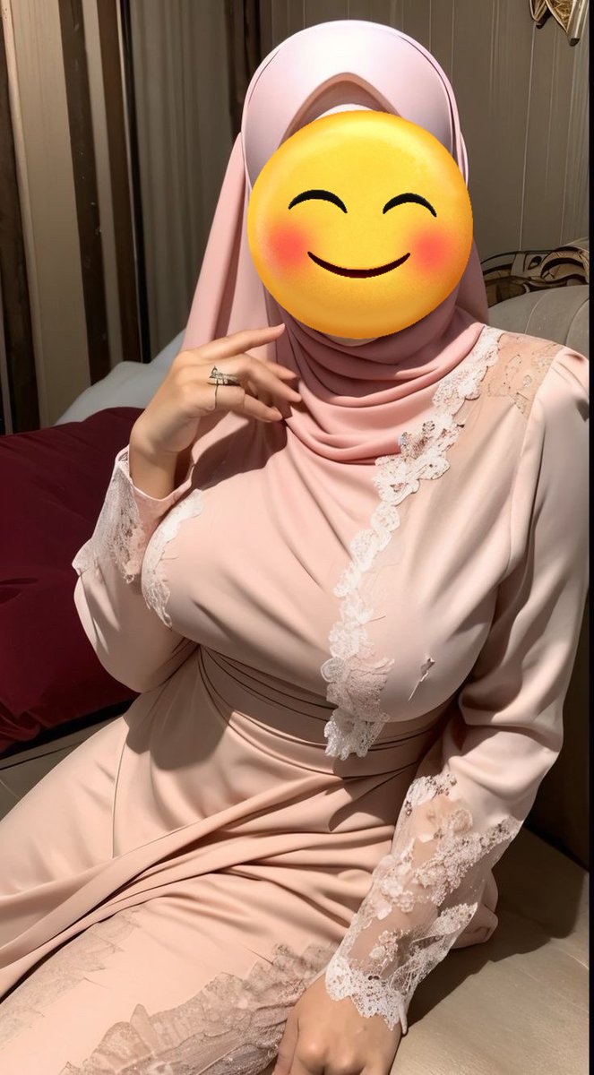 Madam Sanaa tweet media
