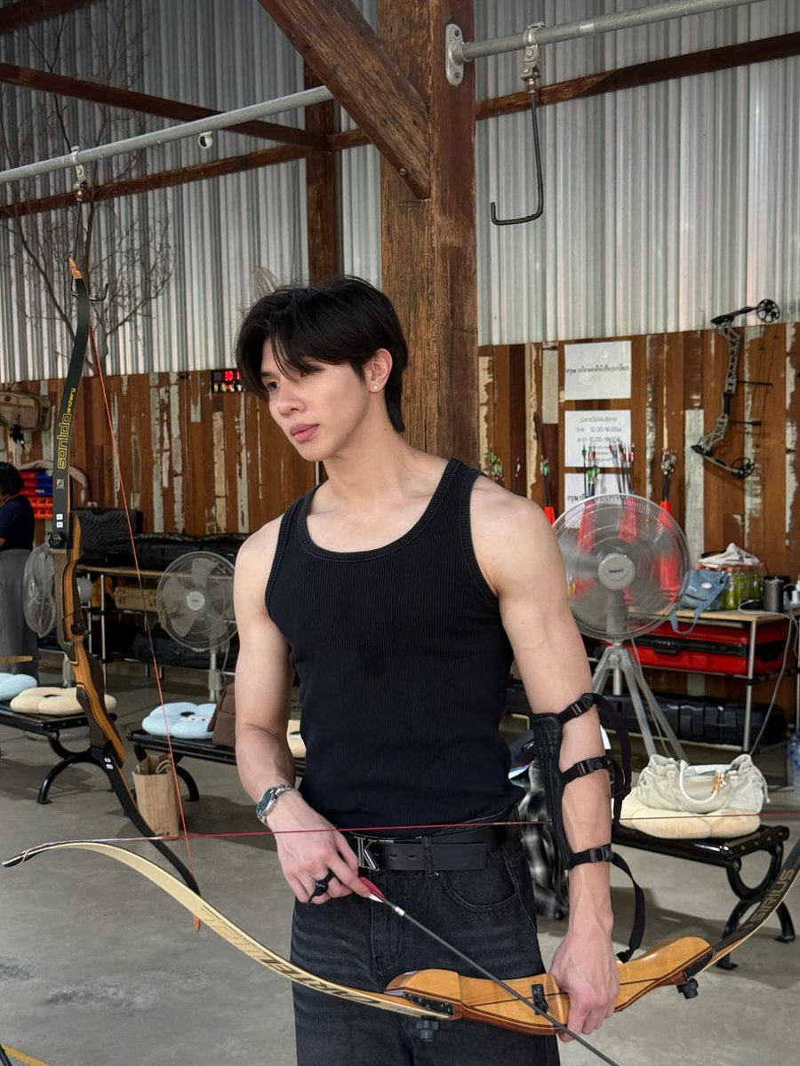 longlee_official tweet media