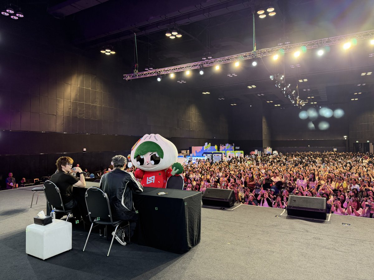 GMMTV SHOP tweet media