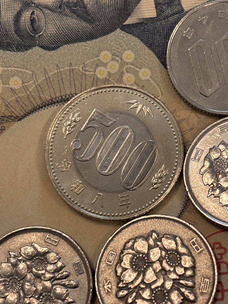 uncirculated0's tweet photo. 発見報告多いのでレアでは無さそうね。 https://t.co/d7rloSdLY3