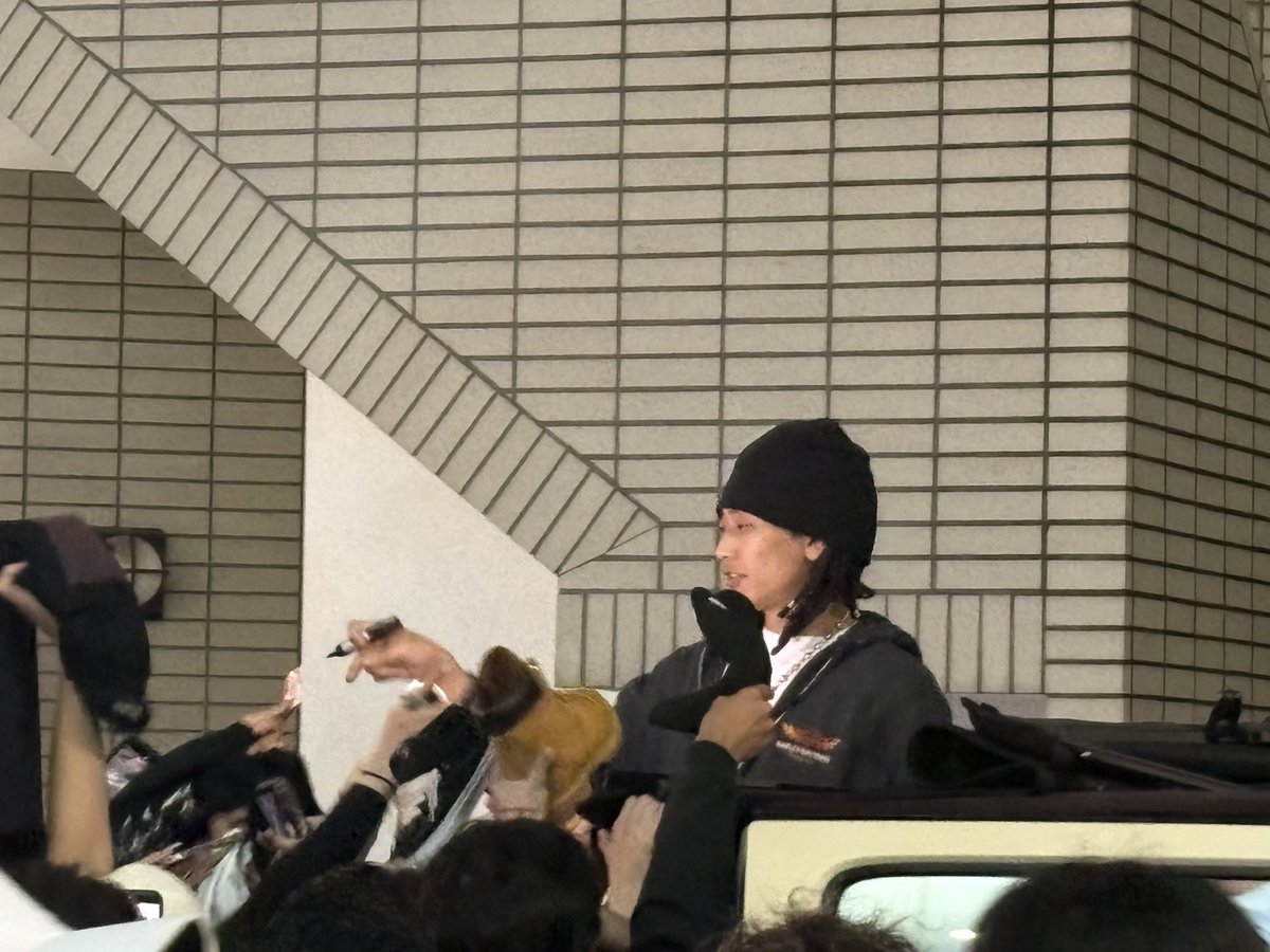 ぽんちゃん【白カエル🐸】 tweet media