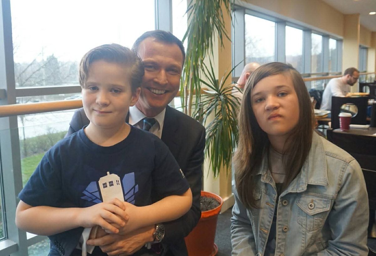 Drake Force tweet media