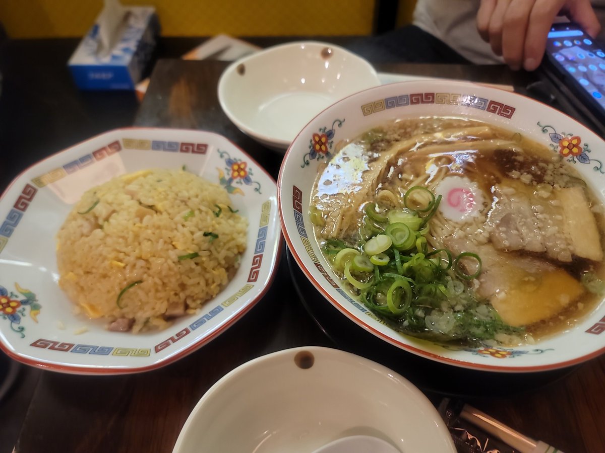 アランチャ（創作料理）＋パチンコ tweet media
