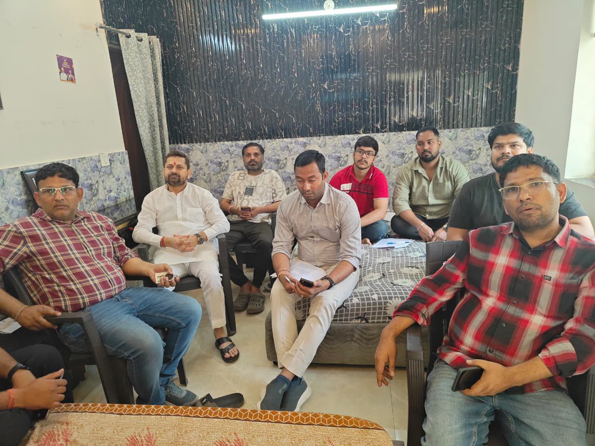 Arpit Tiwari BJP (मोदी का परिवार) tweet media