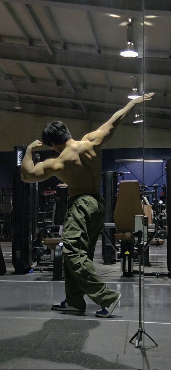 Dominala tweet media