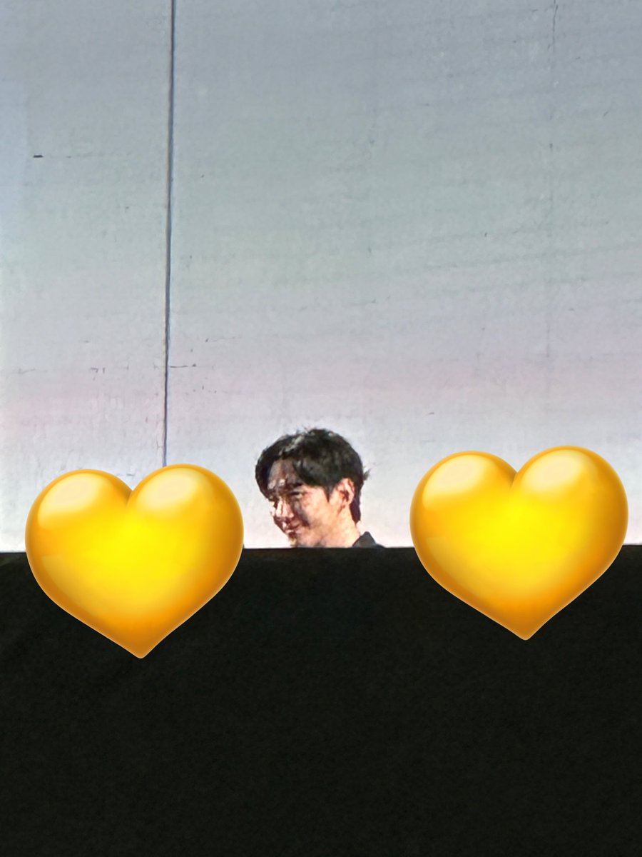 Junazure🐰 tweet media