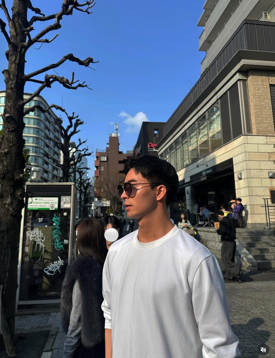 daishunningstar's tweet image. BOMI POSTED ON INSTAGRAM 😭🫵

SERVING VISUAL YASSSS

#HuweiBomi #TheBoyfriendSeason2 #BOMI