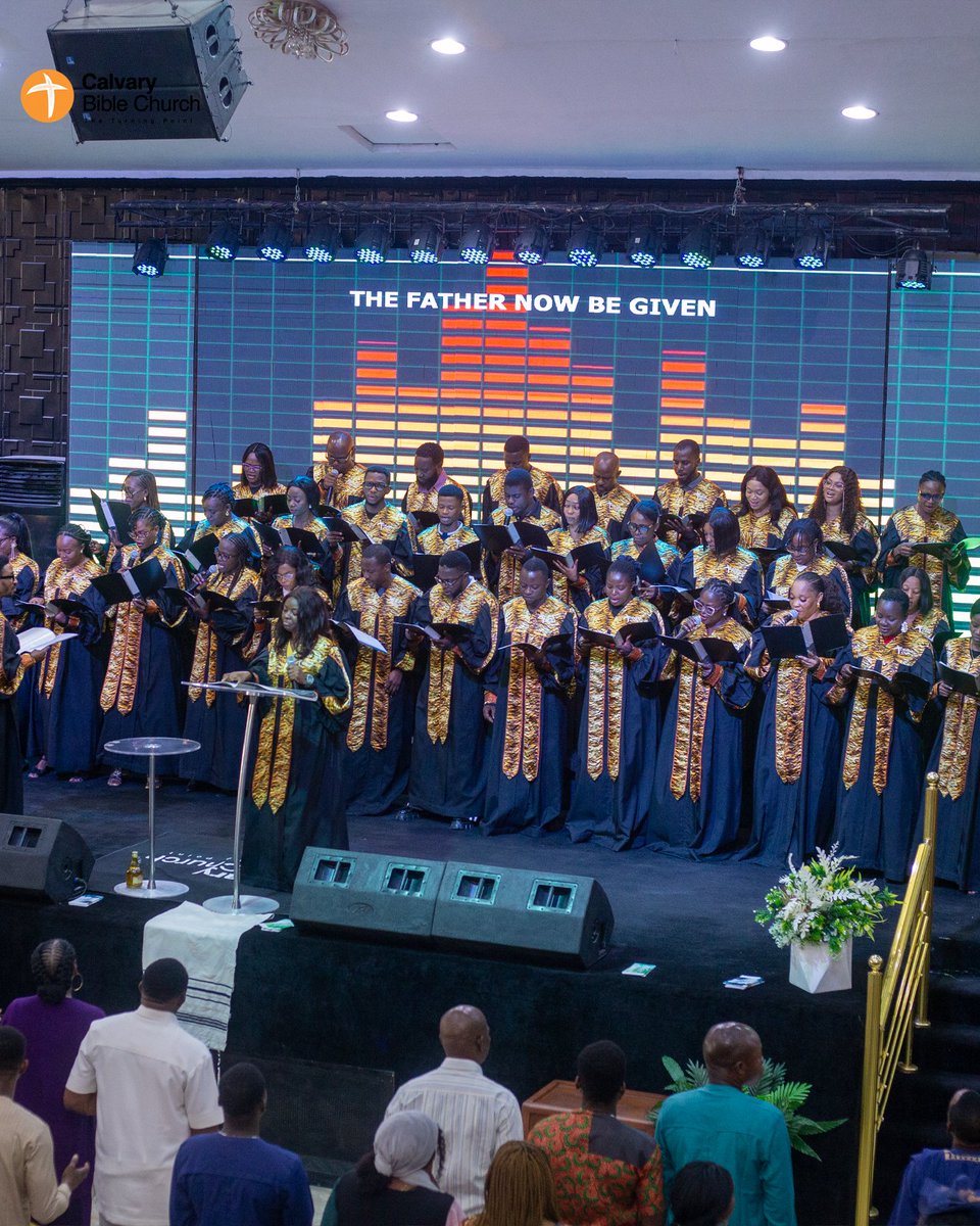 CBCNigeria's tweet photo. We are exceedingly grateful for another joyful moment in His presence.
Praise the Lord, oh my soul!

#CelebrationService
#MonthOfGenerosity 
#CBCNigeria https://t.co/yw8jYqBsjP