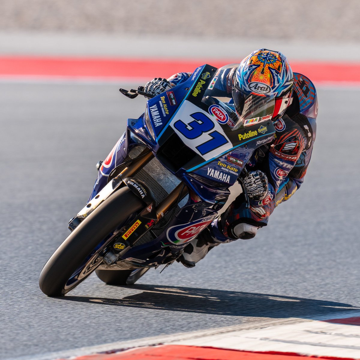 Pata Yamaha Ten Kate Racing tweet media