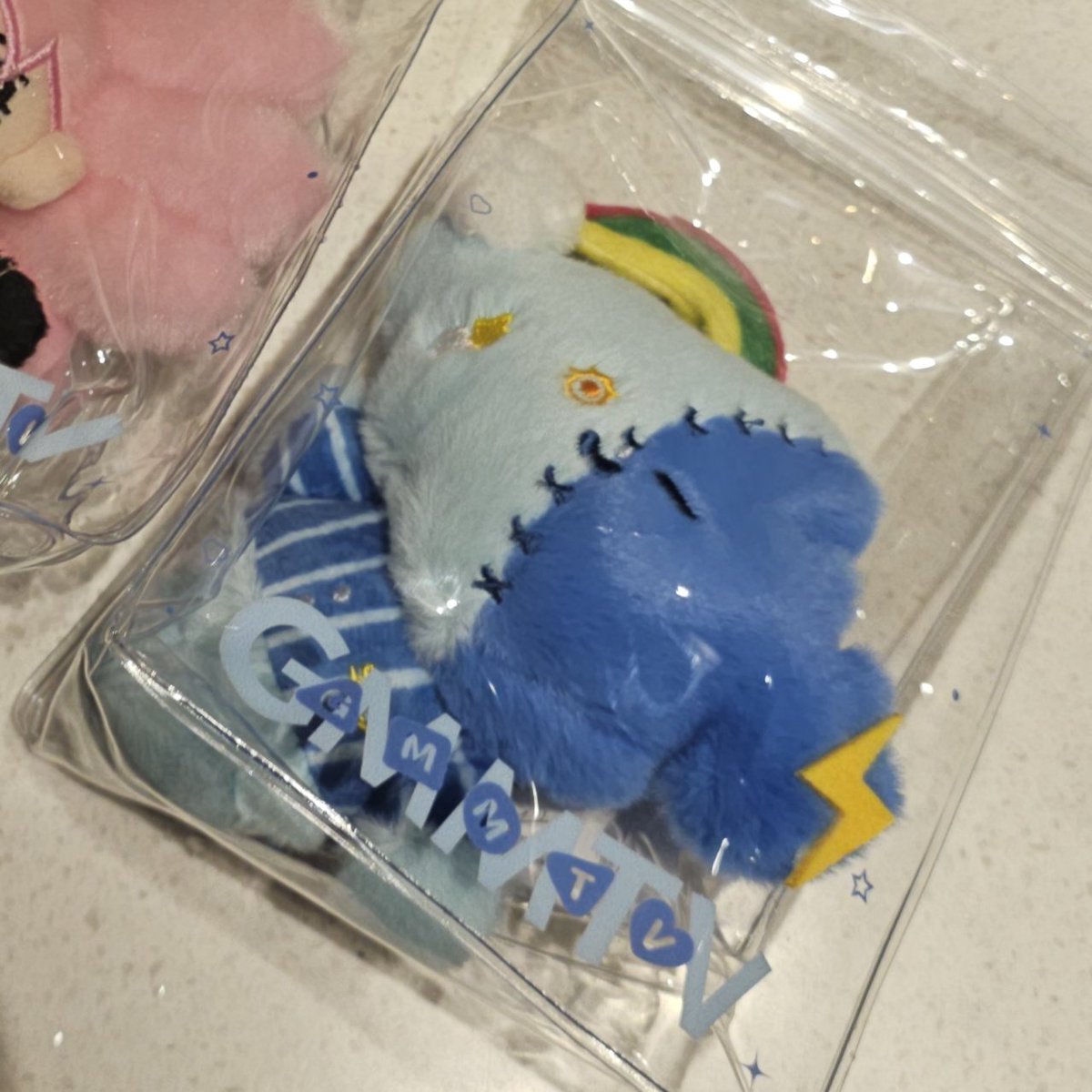 howcute_s's tweet photo. wts | ขาย
Smyle สไมล์ 
890฿ 

2f2 : 29/3 , 1/4 , 4/4 | shipping  

#GMMTVFANIVAL2026
#ตลาดนัดgmmtv #ตลาดนัดสกายนานิ #skynani  #GMMTVFANIVAL2026xSkyNani https://t.co/WlxjIv5aea