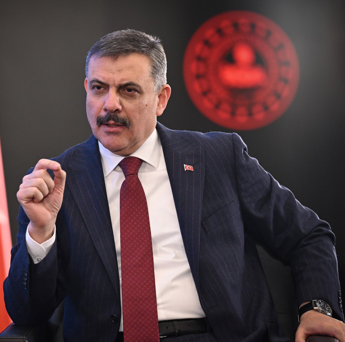 Büşra Dede tweet media