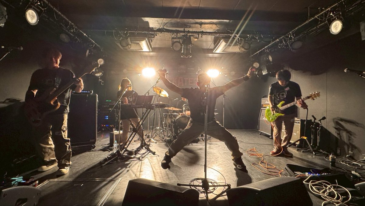 Morio (M-marché） tweet media